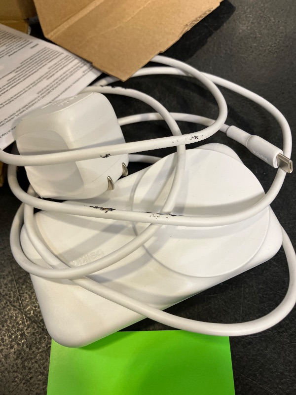 Photo 1 of Belkin Qi2.2 25W 2-in-1 Foldable Wireless Charging Stand