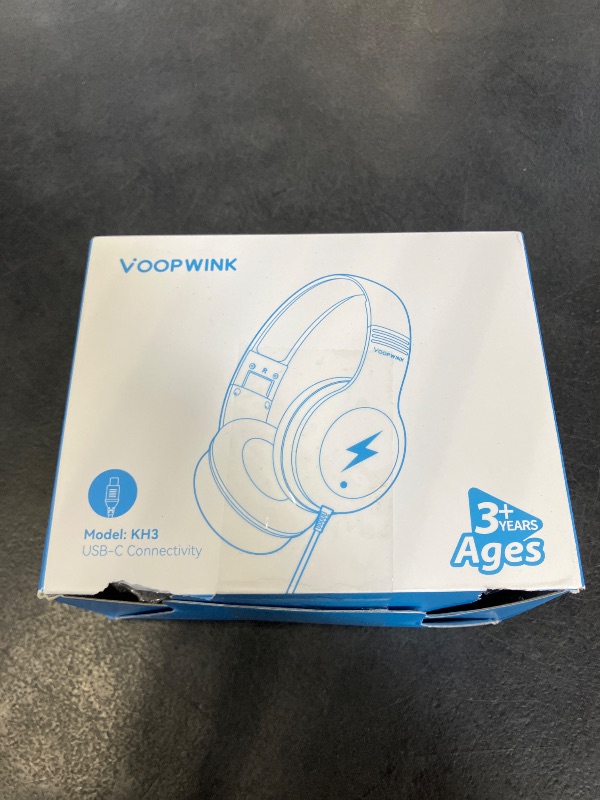 Photo 1 of Voopwink Over-Ear Headphones with Microphone - USB-C, Volume Limit