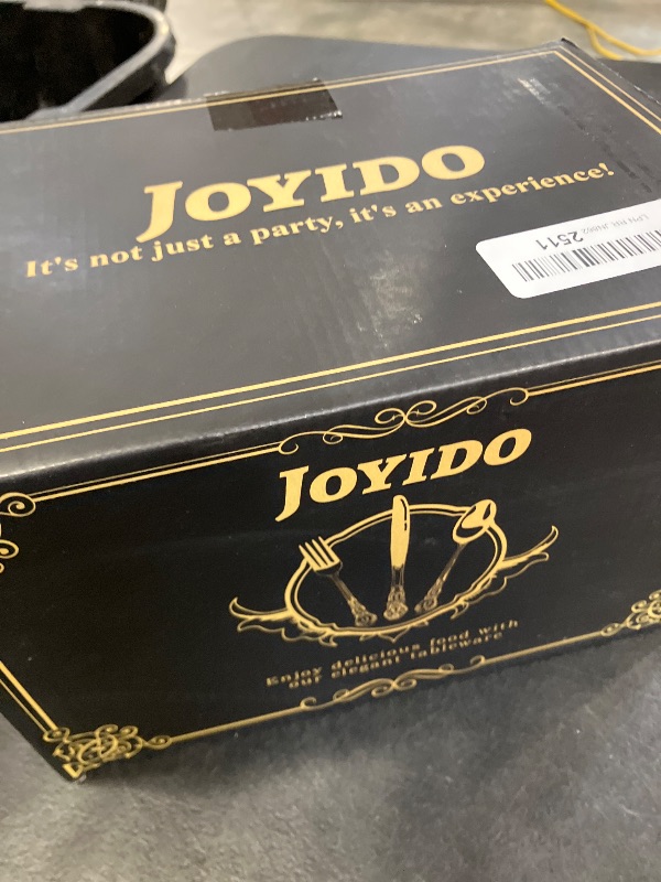 Photo 1 of Joyido 150-Piece Red Plastic Silverware Set