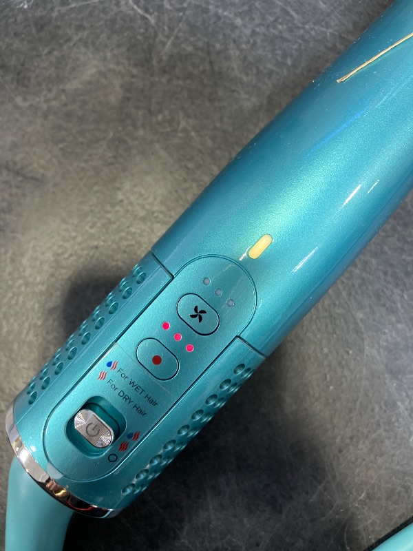 View 4 of Shark Glossi 2-in-1 Blow Dryer Brush, Ceramic Comb, Juniper, HT302TL