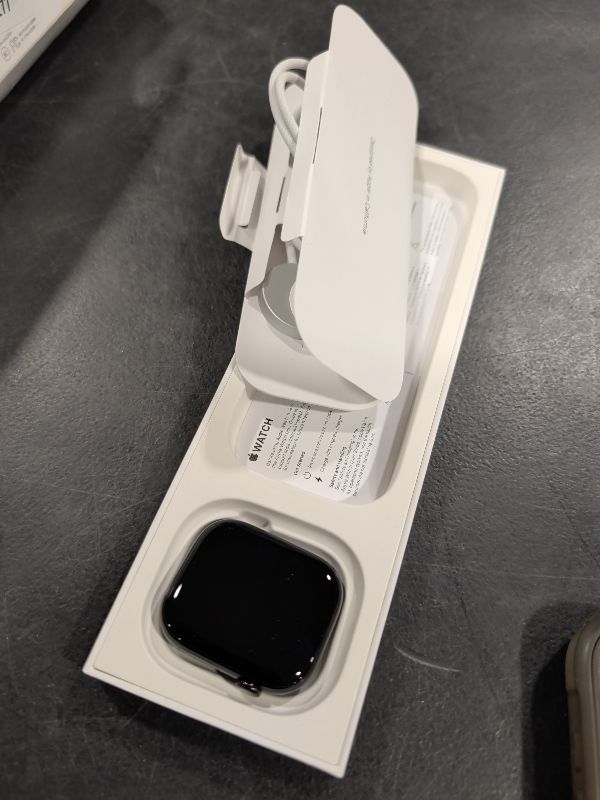 Photo 1 of Apple Watch Series 10 Smartwatch