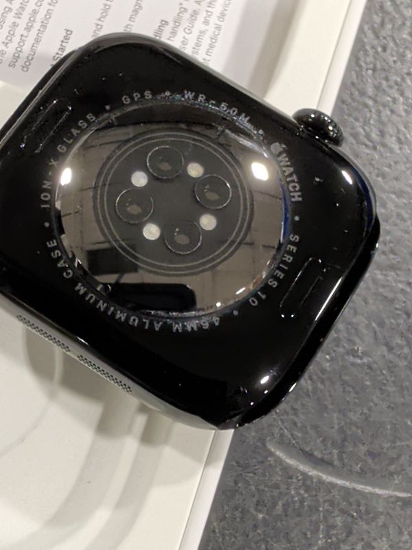 Photo 1 of Apple Watch Series 10 Smartwatch