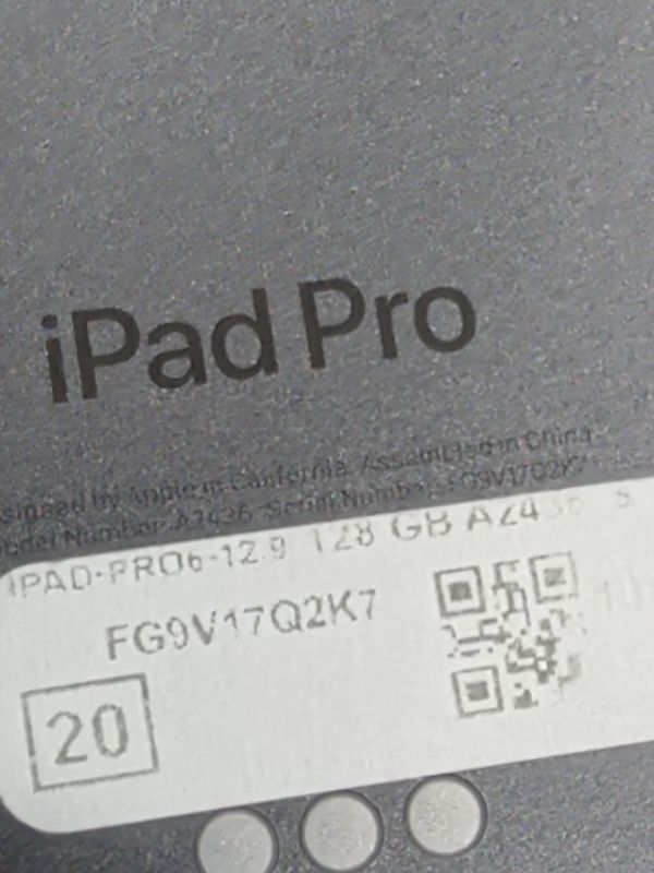 Photo 1 of Apple iPad Pro 12.9-inch M2 Chip Tablet