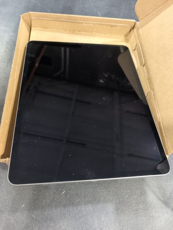 Photo 1 of Apple iPad Pro 12.9-inch M2 Chip Tablet