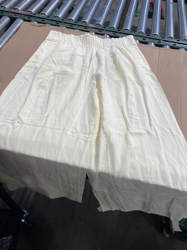 Photo 1 of Womens Wide Leg Beige pants size xl 