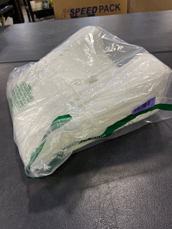 View 2 of ARMOPIL Facelift Recovery Pillow & Rhinoplasty Pillow for Back Sleeping