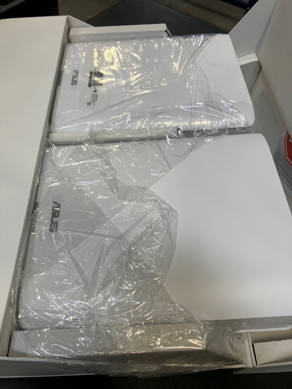 Photo 1 of ASUS ZenWiFi BQ16 Pro WiFi 7 Mesh System (2-Pack)