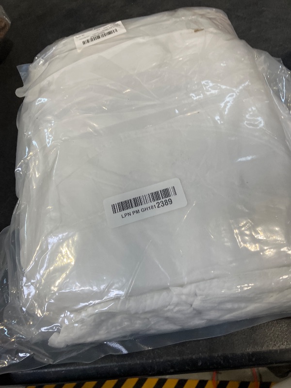 Photo 1 of Xuhal 25 Set Disposable Isolation Gown and Bouffant Cap Set, White