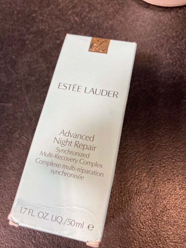 Photo 1 of Estée Lauder Advanced Night Repair Face Serum Synchronized Multi-Recovery Complex with Hyaluronic Acid & Peptides| Anti Aging & Hydrating Serum, 1.7 Fl Oz