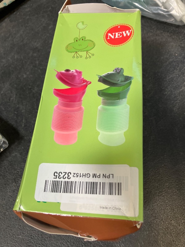Photo 1 of Lpluziyyds Scalable Emergency Urinal, 600ml Portable Toilet