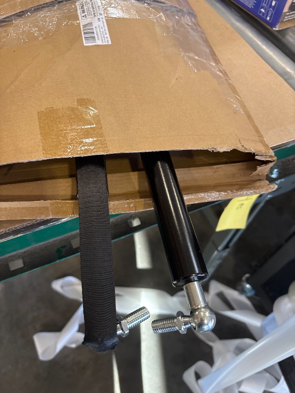 Photo 1 of ARANA Gas Struts 28" 400lb