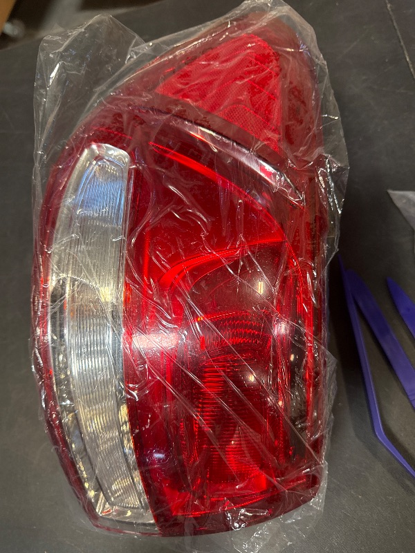 View 4 of Getfarway Tail Light Assembly for Kia Sorento 2016-2018