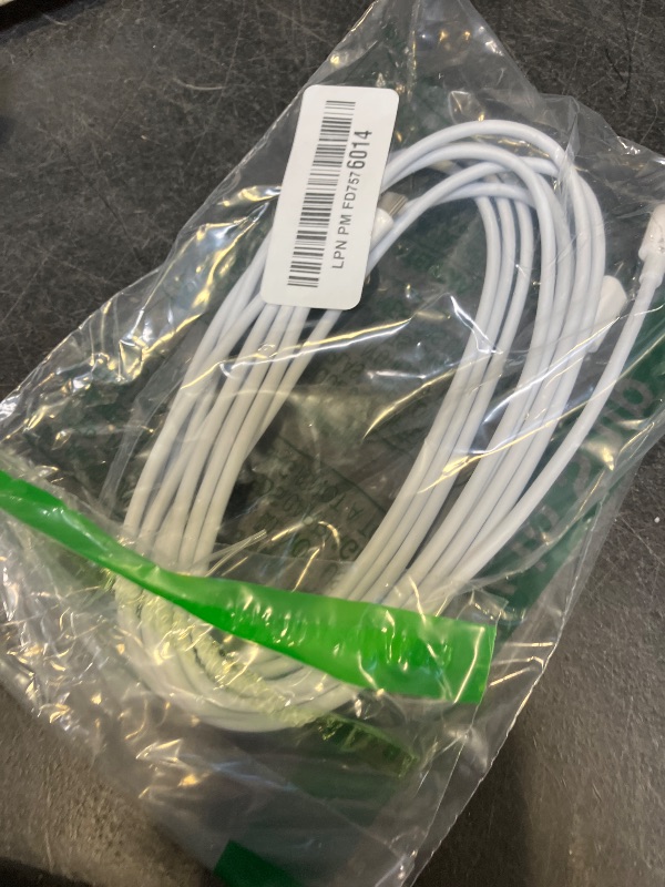 Photo 1 of USB C to USB C Cable, USBC Cable for Apple, Fast Charging, 3-Pack 6FT White