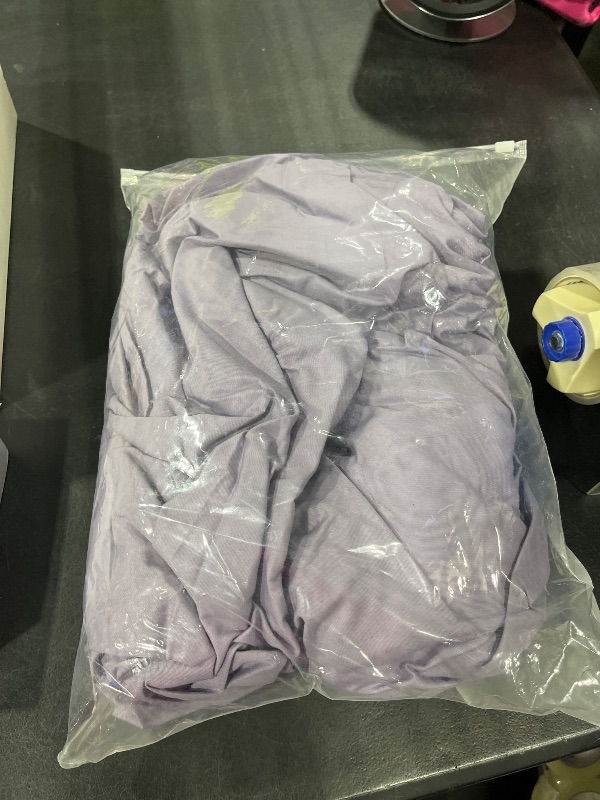 View 2 of Entisn Pure Cotton Fitted Sheet, Lavender, Twin Size