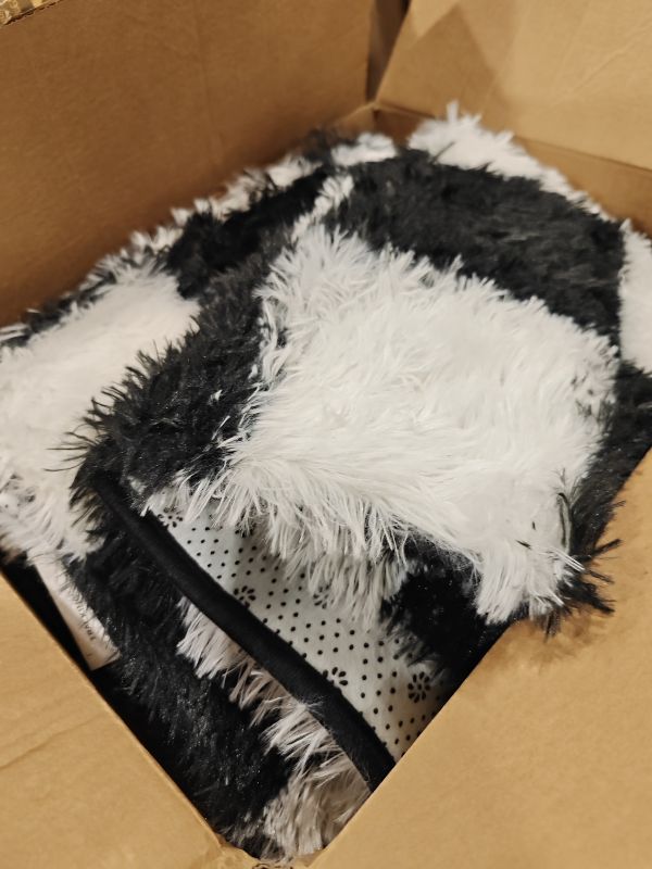 Photo 1 of TOOHUB Checkered Area Rug, 5' x 8', Black and White