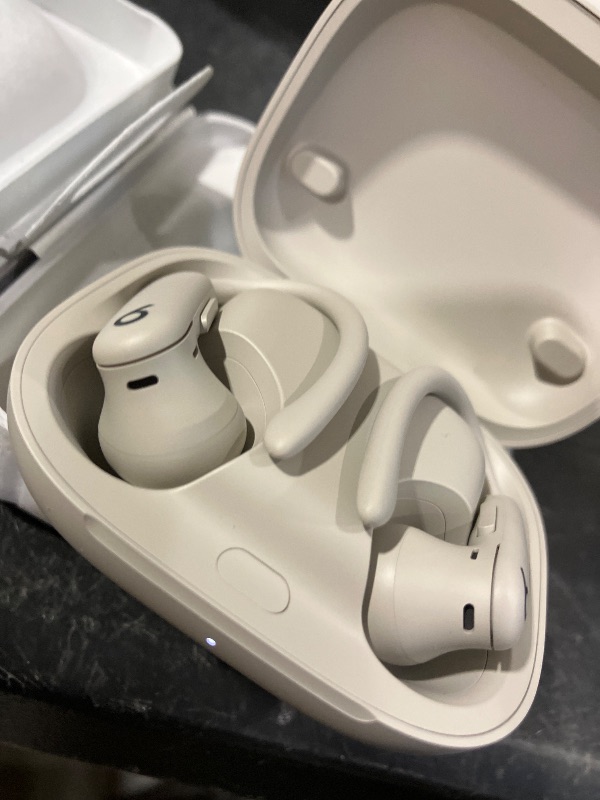 Photo 1 of Beats Powerbeats Pro 2 Wireless Earbuds