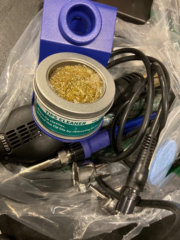Photo 1 of YIHUA 862BD+ Soldering Station with Hot Air Rework