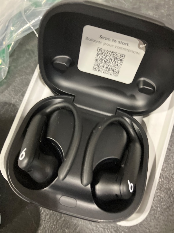 Photo 1 of Beats Powerbeats Pro 2 Wireless Earbuds