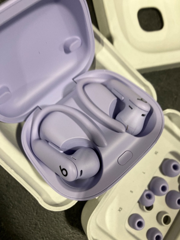 Photo 1 of Beats Powerbeats Pro 2 Wireless Earbuds