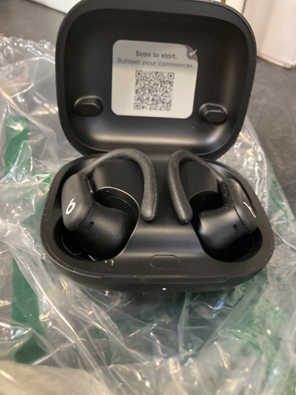 Photo 1 of Beats Powerbeats Pro 2 Wireless Earbuds