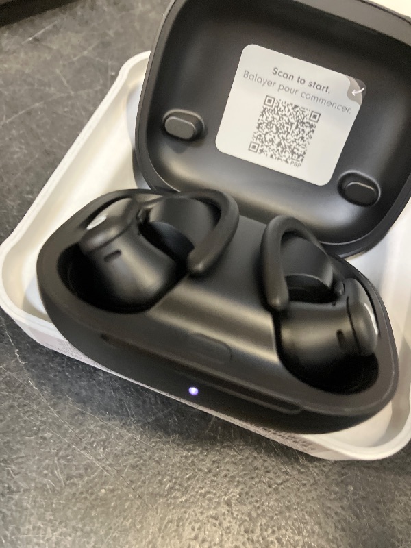 Photo 1 of Beats Powerbeats Pro 2 Wireless Earbuds