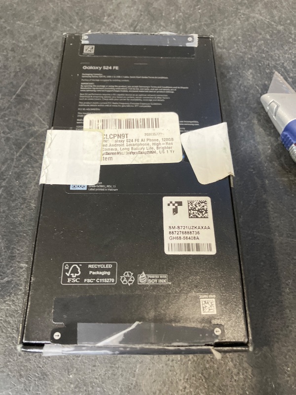 Photo 1 of *** COLOR SILVER****Samsung Galaxy S24 FE 128GB Graphite