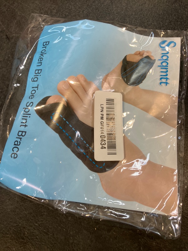 Photo 1 of snqqmtt Big Toe Splint Brace with 2 Aluminum Plates