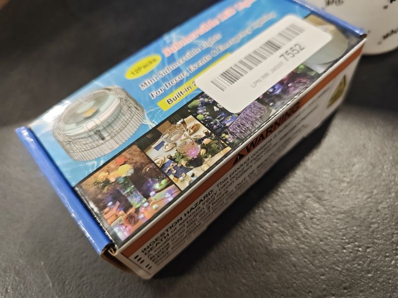 Photo 1 of HL Submersible LED Lights, White, 150 Hours