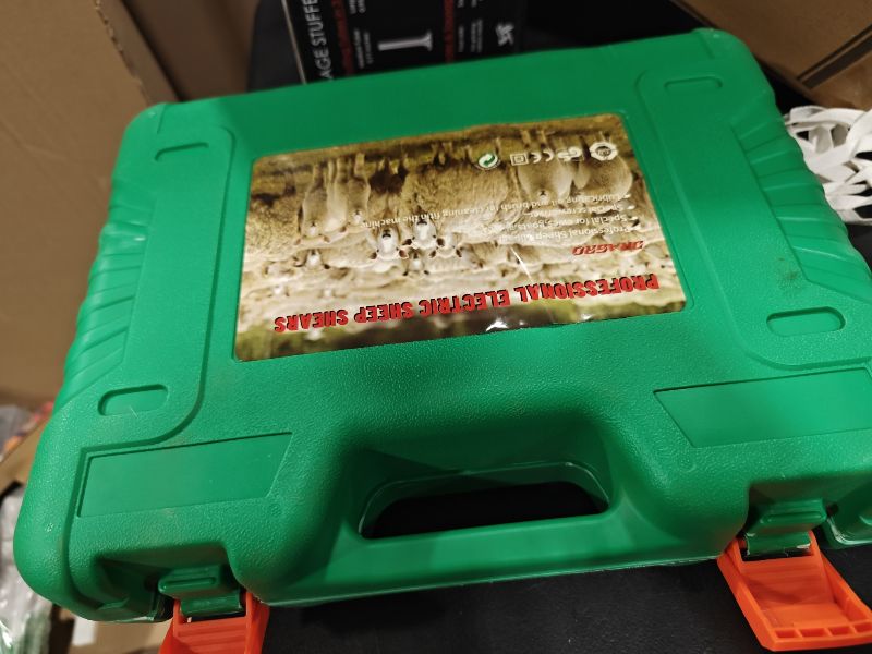 Photo 1 of Dragro 1000W Electric Sheep Shears