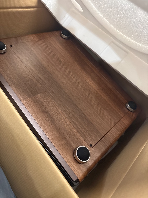 View 2 of ** PARTS ONLY TOP PIECE AND NEEDLE IS BROKEN AND KNOWN IF FULLY FUNCTIONAL **
Syitren Paron Bluetooth Turntable
