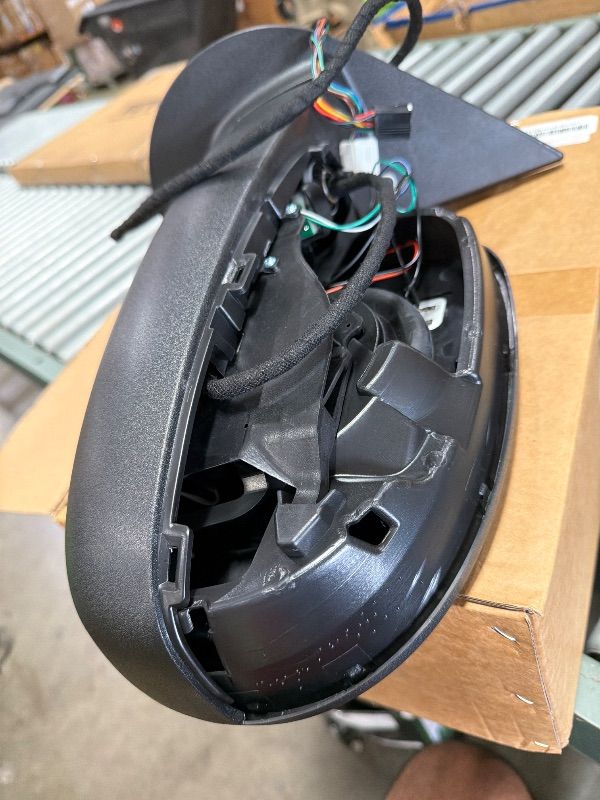 View 4 of ***MISSING PARTS***m

Chenspark Driver Side Mirror for Chevy Silverado/GMC Sierra (2007-2014)