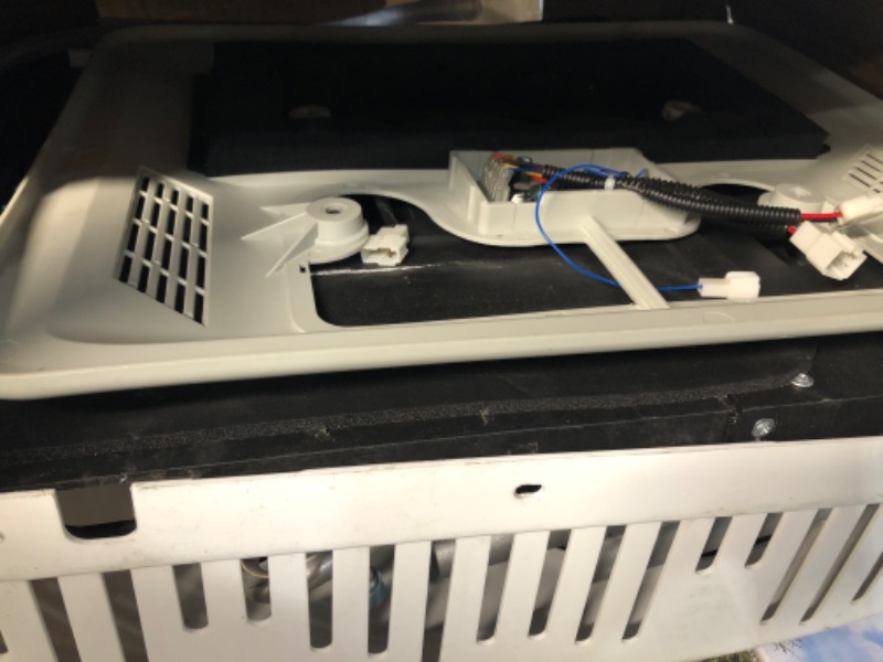 View 2 of ***MISSING CABLES*** 12V DC RV Air Conditioner 8500 BTU Ultra-Quiet AC, Fast Cooling and Heating Rooftop RV AC Unit, Easy Install Non-Ducted RV A/C Kit for RVs, Trailers, Campers, Truck (12V, Battery Powered)