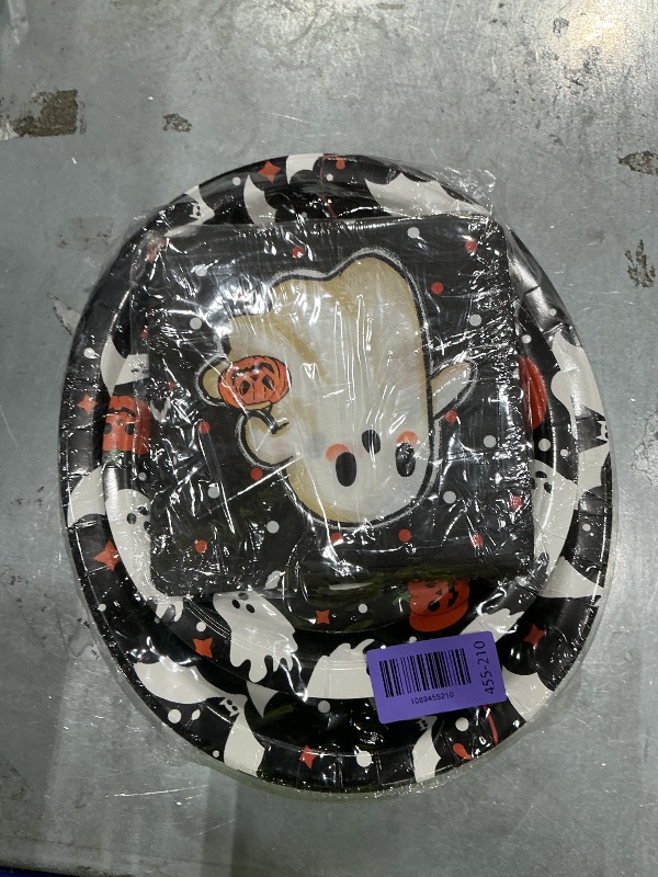 View 2 of 100PCS Halloween Paper Plates and Napkins Set- (25 Guests)