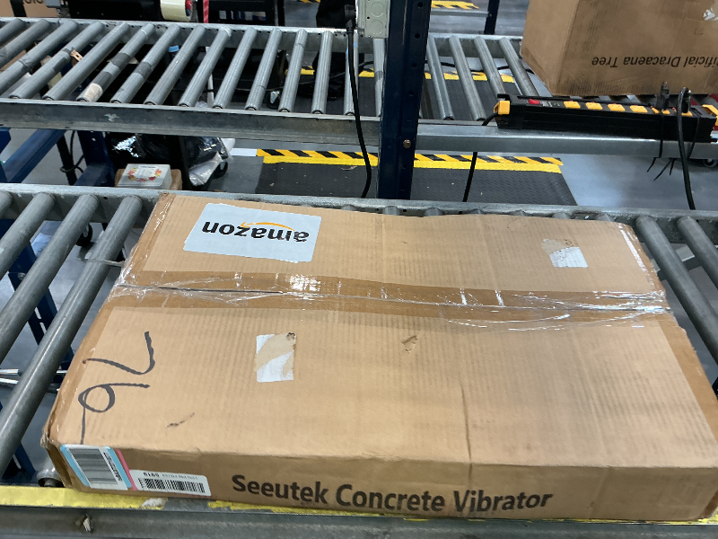 Photo 1 of Seeutek Concrete Vibrating Tool, 1500W 6.6FT Handheld Cement Vibrator