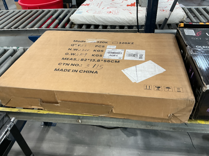 Photo 1 of Frameo 32" FHD 1080P Digital Picture Frame