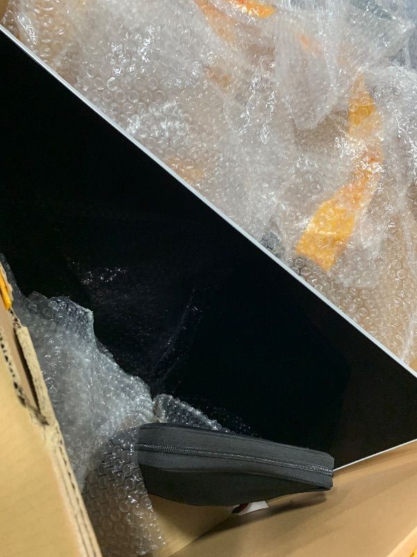 Photo 1 of ASUS ROG PG27AQWP-W 27" 1440p 540Hz OLED Gaming Monitor