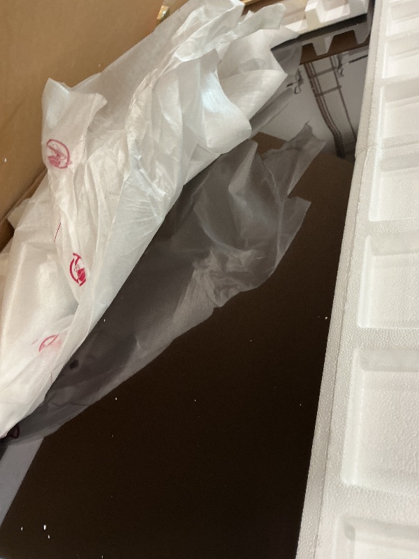 Photo 1 of FOR PARTS TV DOES NOT FUNCTION MAJOR DAMAGE ******LG 77-Inch OLED evo AI 4K C5 Series Smart TV (OLED77C5PUA, 2025)