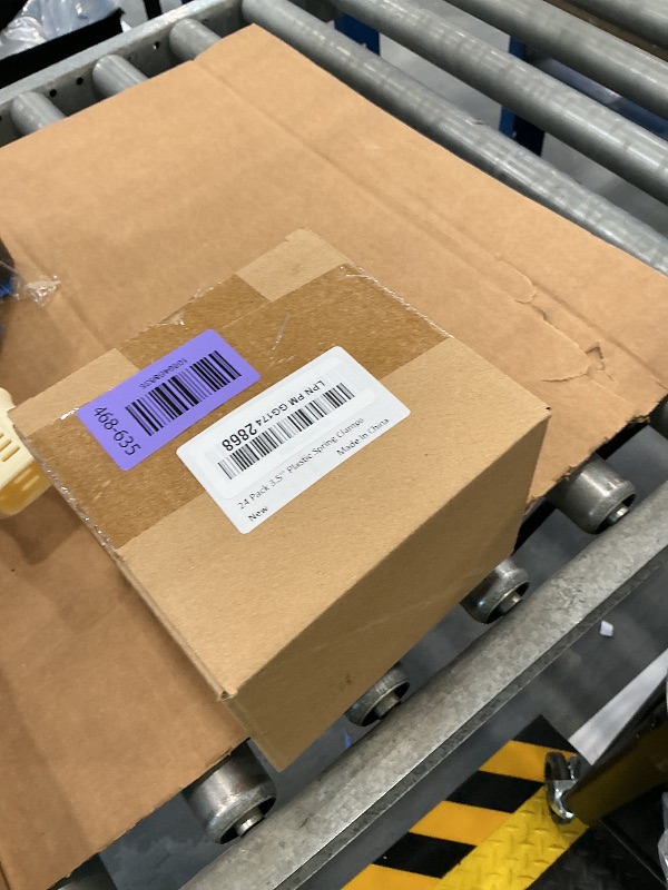 Photo 1 of NUITPY 24 Pack 3.5" Plastic Spring Clamps