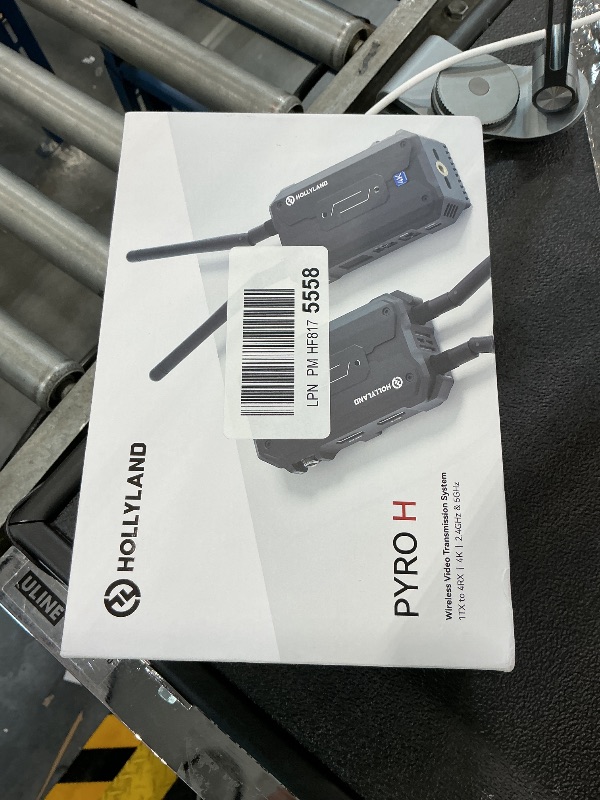 Photo 1 of Hollyland Pyro H Wireless