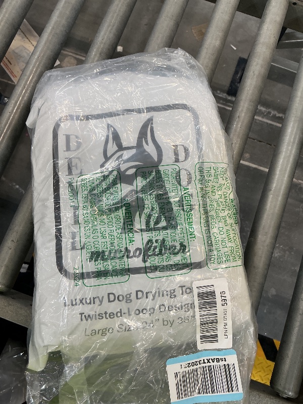 Photo 1 of Devil Dog Microfiber Dog Drying Towel for Dogs – Extra Large 24" x 35" Microfiber Dog Bath Towel, 1200 GSM Twisted Loop, Ultra Absorbent, Edgeless, Quick Dry for Bath, Beach & Travel, Gray