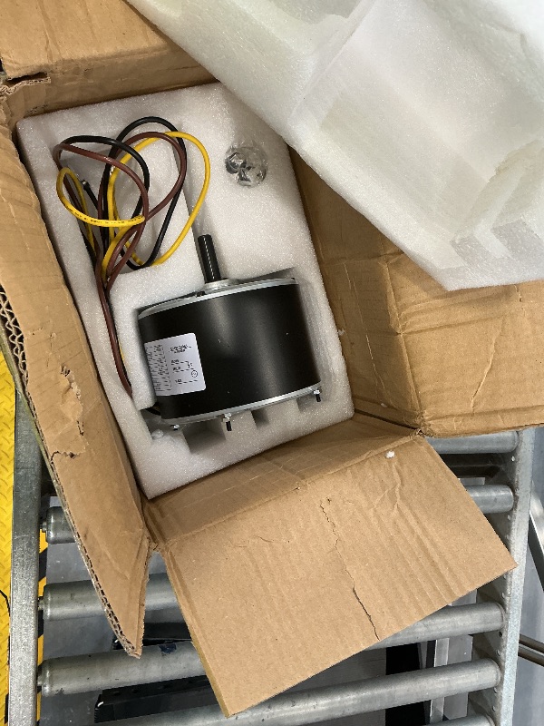 Photo 1 of 5KCP39FGS071S Carrier Condenser Motor 1/4 HP, 208-230v, 1100 RPM Carrier Condensor Electric Motor Compatible with GE HC39GE236A Inclusive Capacitance