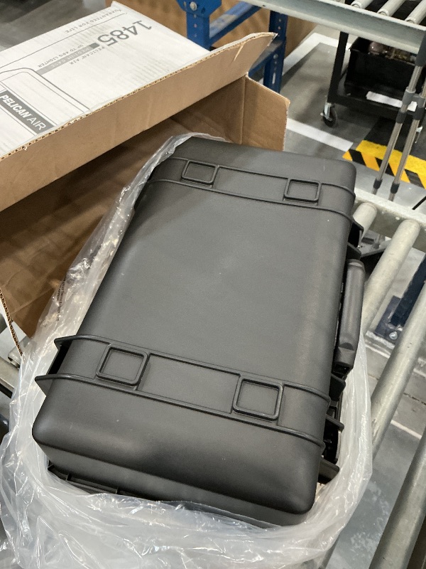 Photo 1 of Pelican Air 1485 Case With Foam - Black