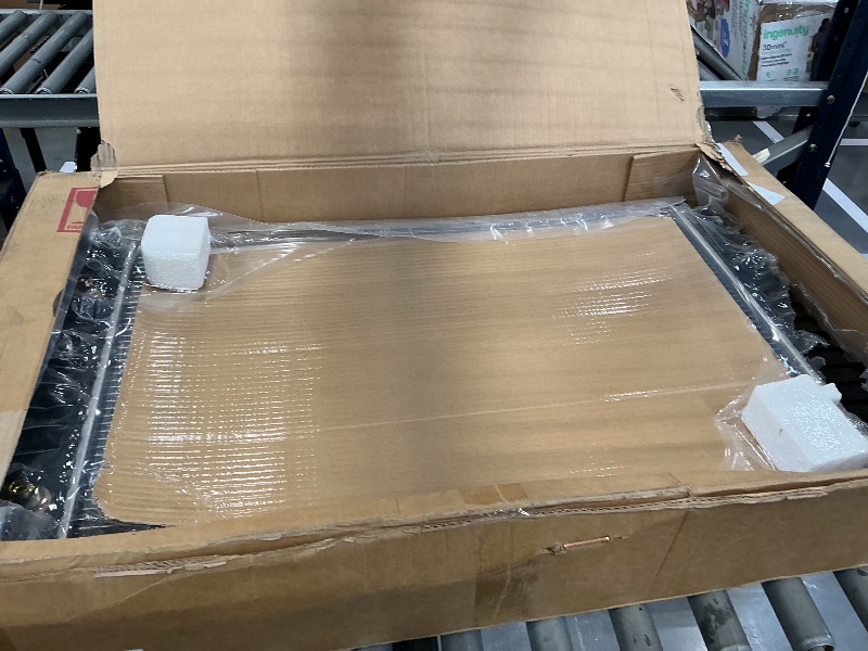 Photo 1 of VIPDUHI Radiator for Chevy Silverado/GMC Sierra 1500/2500