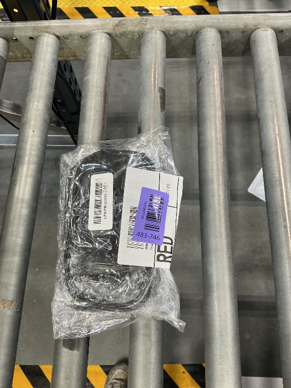 Photo 1 of SpassLeben Luggage Strap for Suitcases