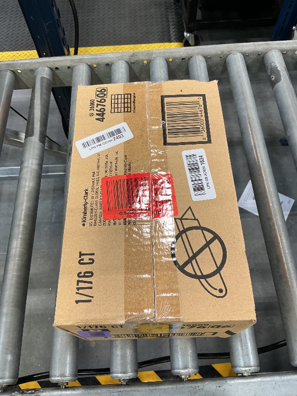 Photo 1 of Poise Daily Liners, 176 ct