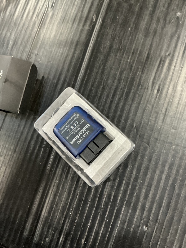 Photo 1 of BODAC UniCarScan UCSI-2100 OBD2 Bluetooth Scanner