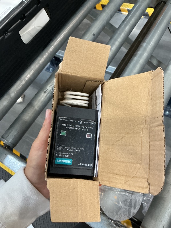 Photo 1 of SIEMENS QSPD2A035B Surge Protective Device, 35kA