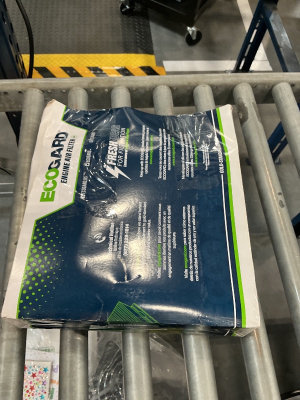 Photo 1 of ECOGARD XA3149 Engine Air Filter