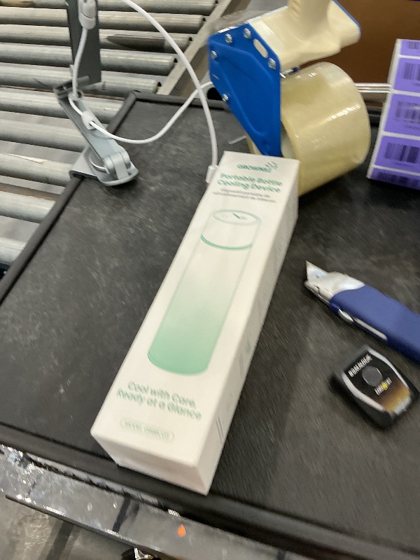 Photo 1 of Grownsy Portable Baby Formula Bottle Maker - Green