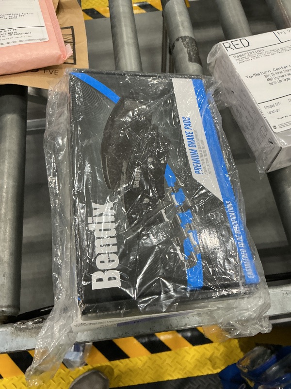 Photo 1 of Bendix Premium SBC1094 Ceramic Front Brake Pads for Select Models Chevrolet City Express, Nissan Frontier, LEAF, NV200, Pathfinder, Xterra, Suzuki Equator